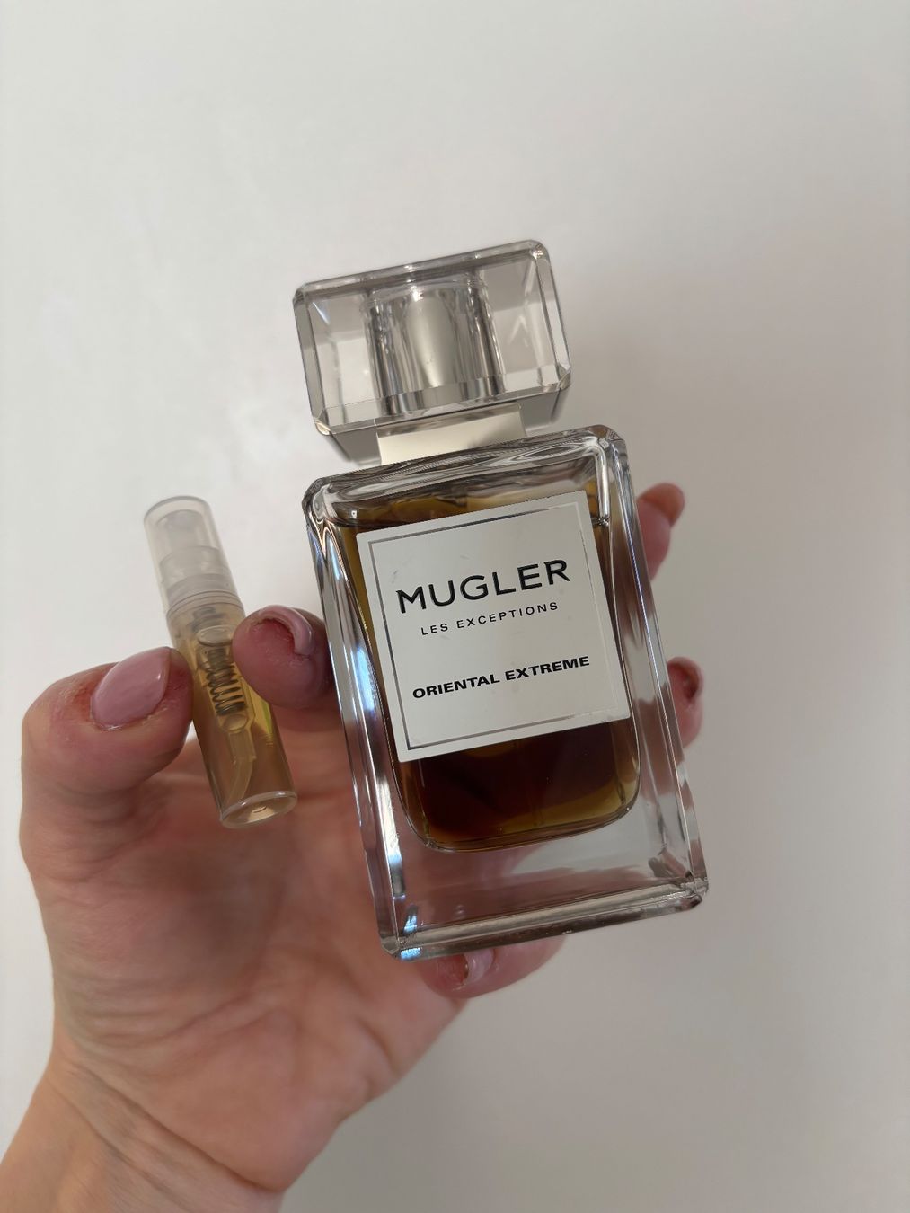 Mugler Parfum & Eau de Toilette: Mugler LES EXCEPTIONS Oriental Extreme Oriental Express 2ML – Gebraucht aus Zürich von deruja