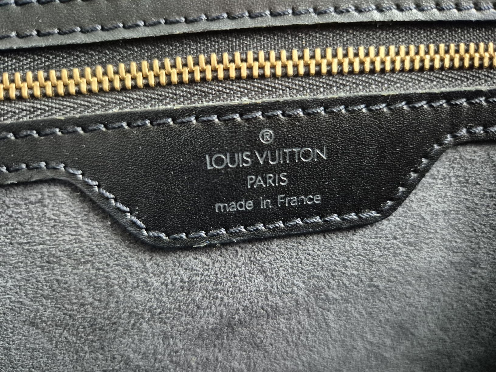 Louis Vuitton Borse da donna: Louis Vuitton Epi Noir Saint-Jacques  – Usato da Weisslingen venduto da Airgate 2