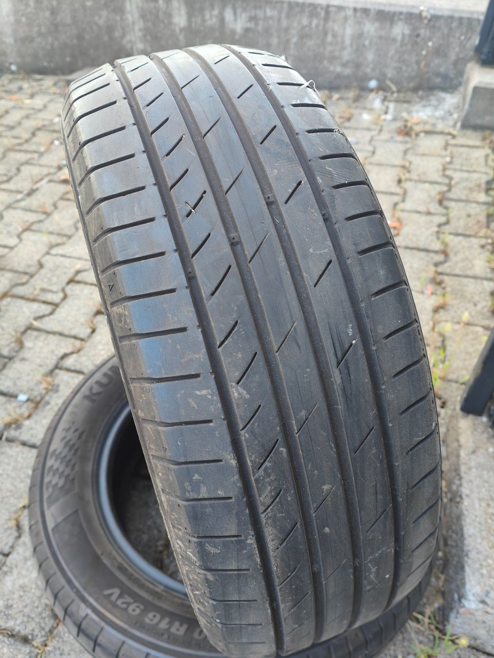 Pneumatici & Ruote complete: Sommerreifen – Usato da Oberengstringen venduto da Reifen-Lagerverkauf 3
