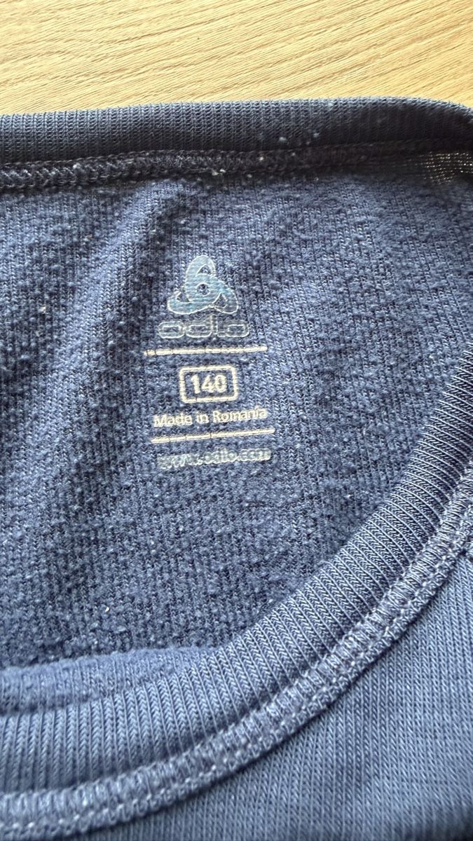 Lotti & Set di vestiti: ODLO thermo 2 komplett gr.140 – Usato da Kriessern venduto da Kramar12 3