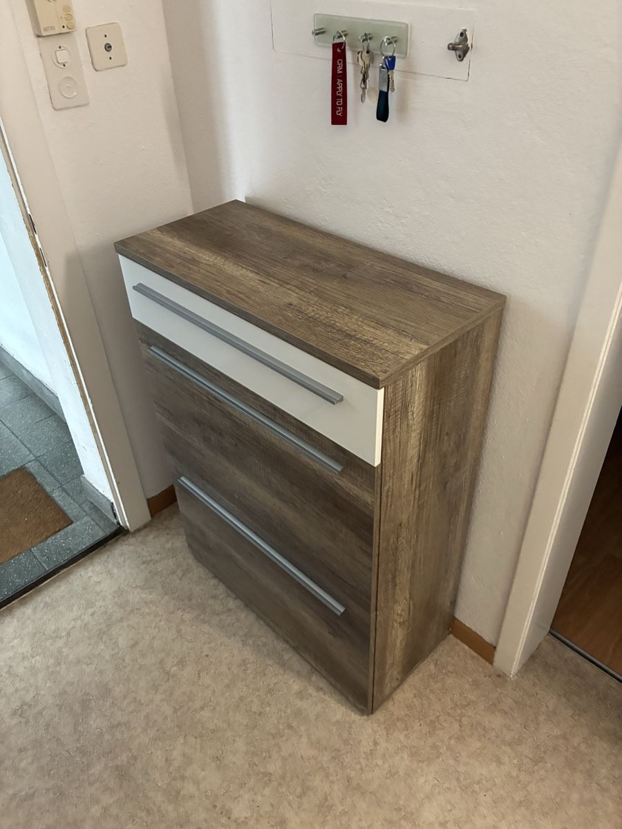 Cassettiere: Praktischer Schuhschrank – Usato da Wallisellen venduto da mar_c2rv