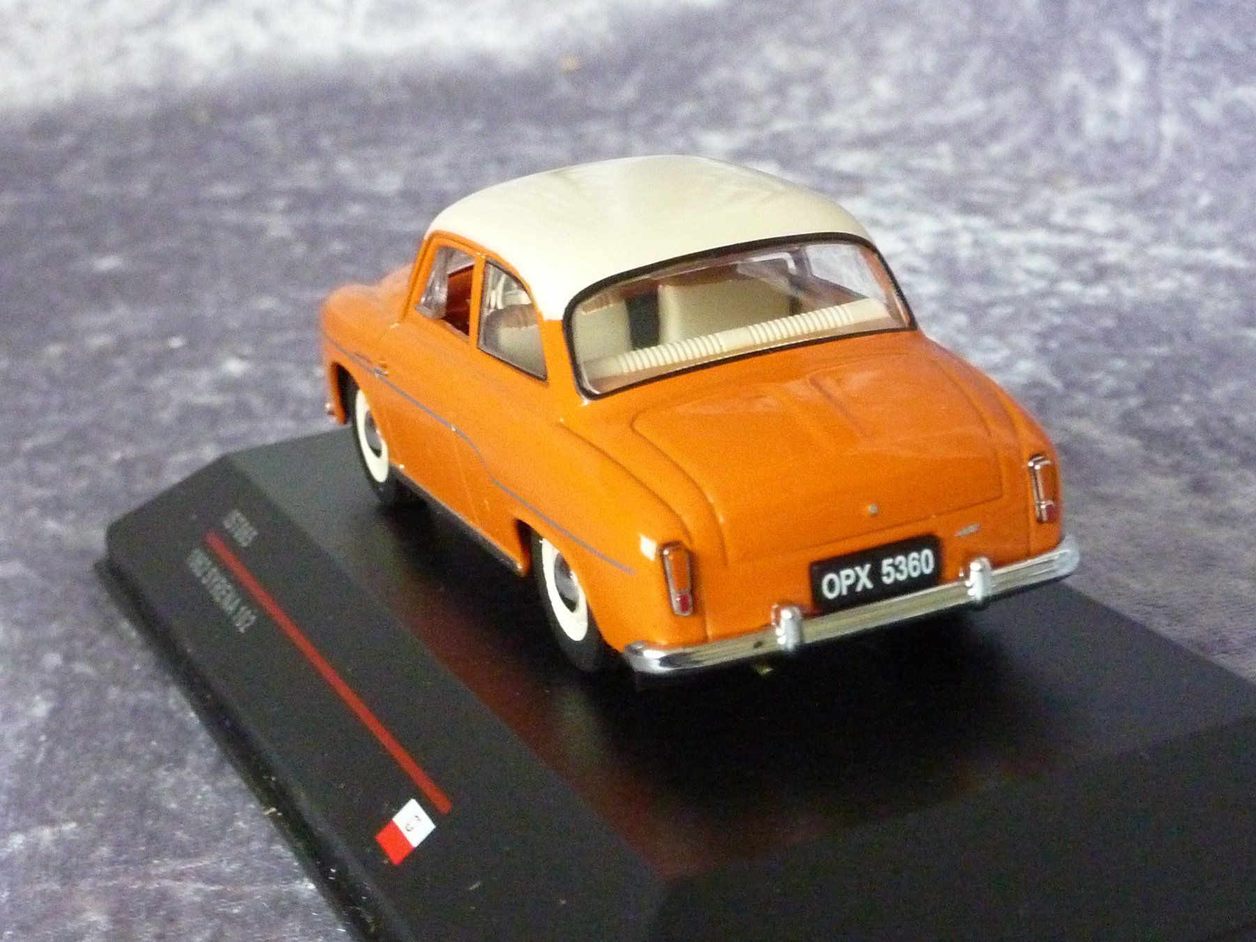 Modellini d'auto: Syrena 102 1962  1:43 – Nuovo (secondo la descrizione) da Dürrenäsch venduto da modellautos4you 3