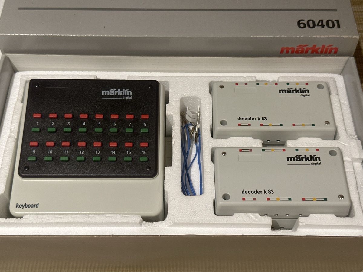 Märklin Modellini di ferrovie: Märklin 60401 Einstieg Set Digital Schalten ab 69.- – Usato da Sennwald venduto da HARO-Import 1