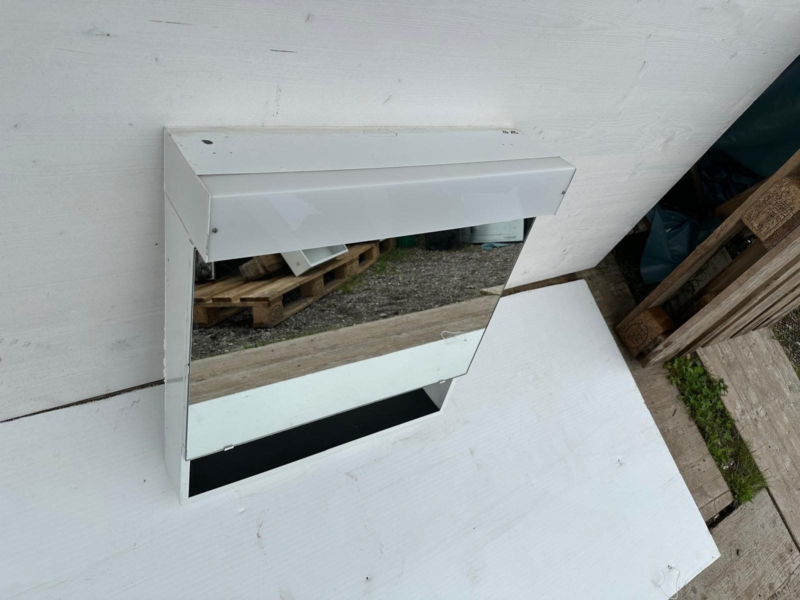 Armadietti a specchio: Spiegelschrank – Usato da Spreitenbach venduto da Space_X 6