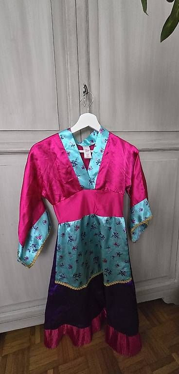 Kostüme: Prinzessinnenkleid / Disney Kostüm – Gebraucht aus Zürich von joo_hrd5 1