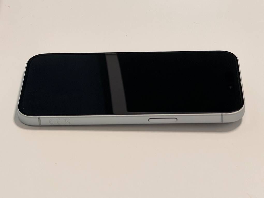 Telefoni cellulari / Smartphones: iPhone 15 256 GB – Usato da Reinach BL venduto da 23096 3