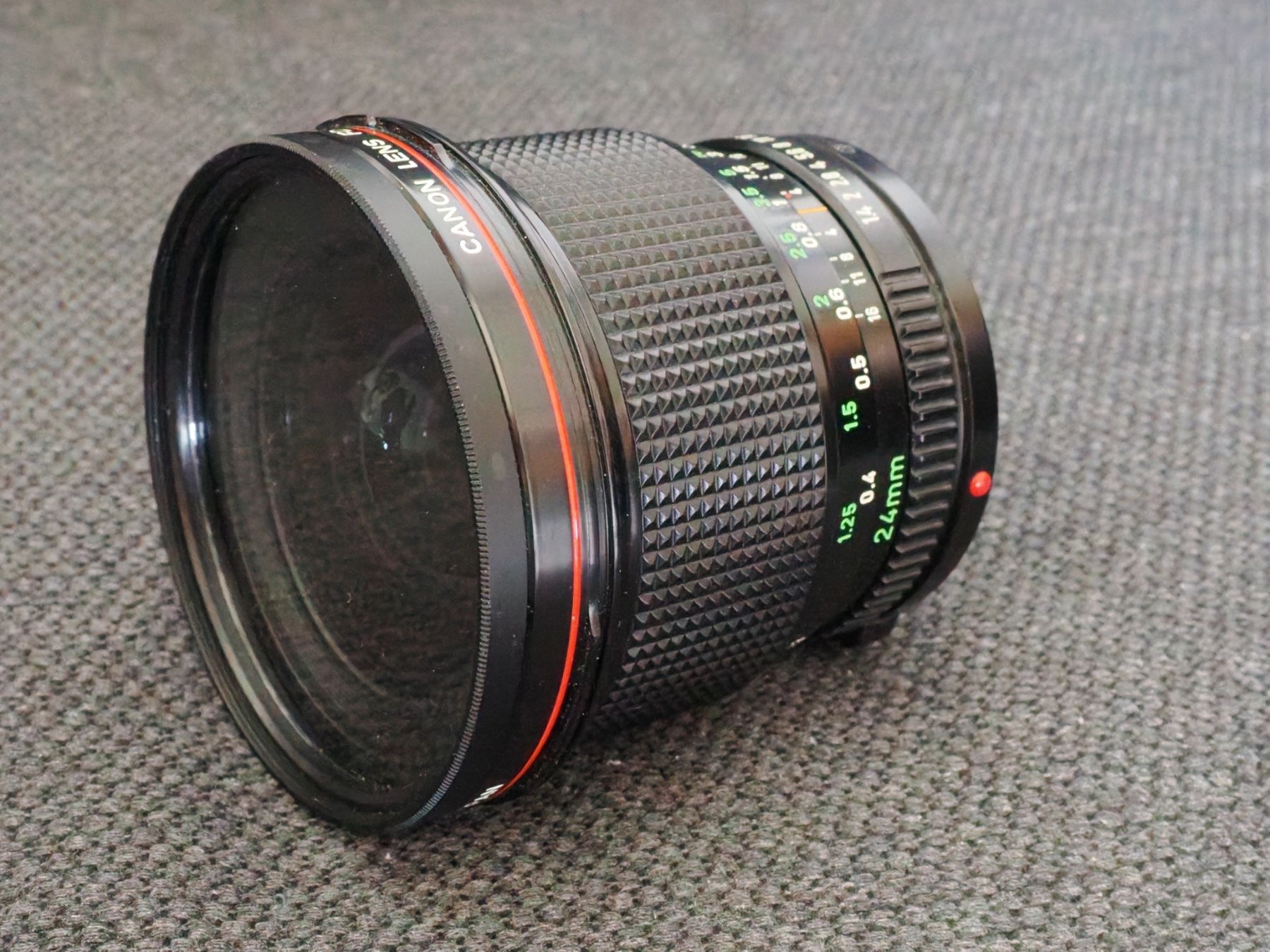 Canon Obiettivi: Canon FD 24mm 1:1.4 L **EXKLUSIV** – Usato da Oberrieden venduto da hot_lemon 1