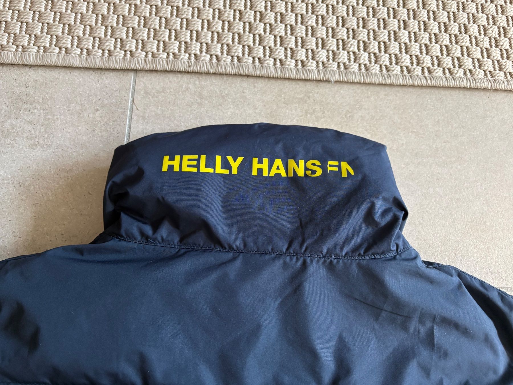 Helly Hansen Giacche: Helly Hansen Daunenjacke – Usato da Basel venduto da El_Haraldo 2