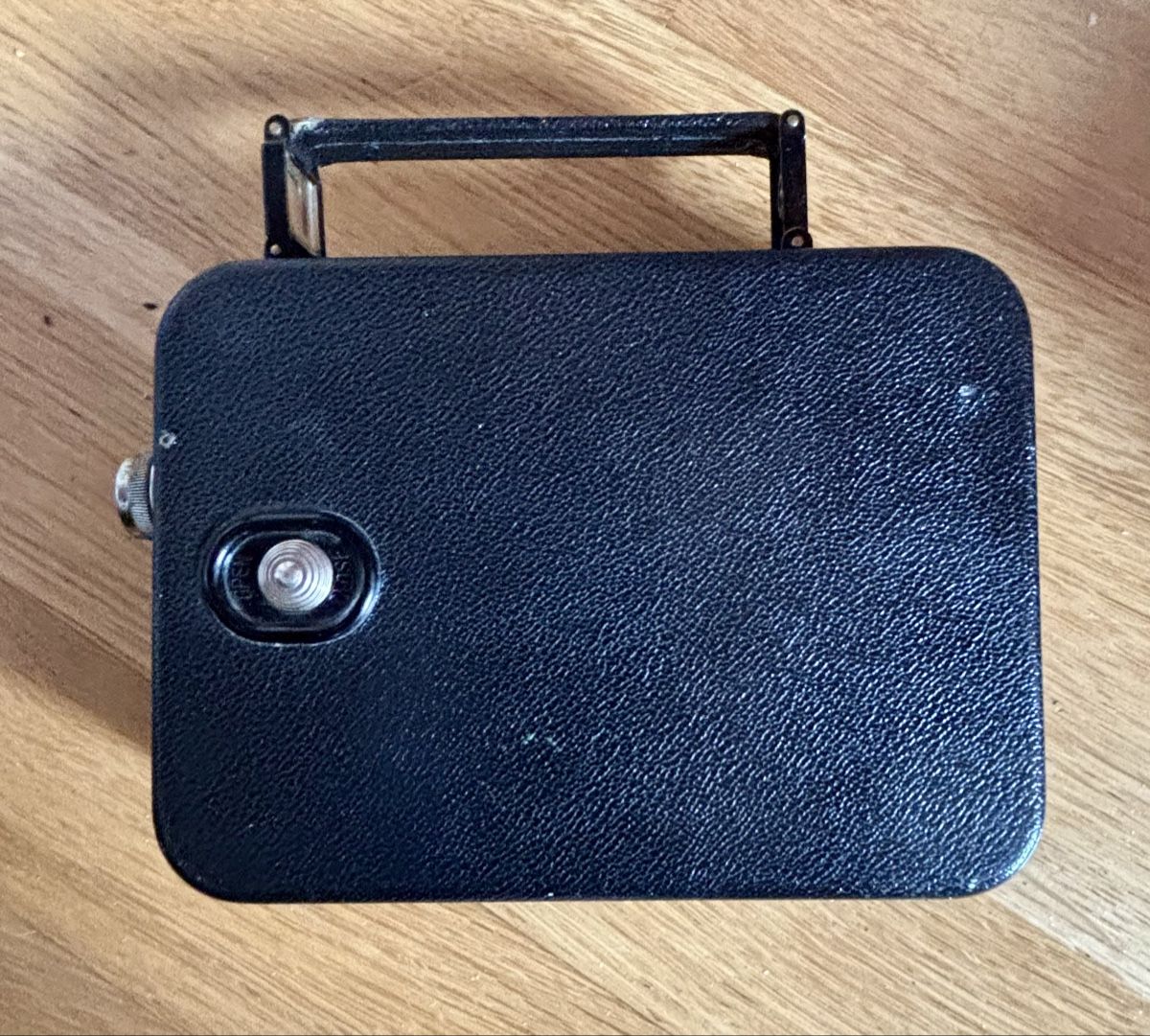 Videocamere: Caméra Ciné - Kodak eight model 20 – Usato da Estavayer Le Lac venduto da sico1260 6