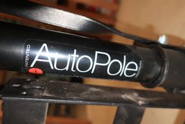 2 Stk Manfrotto Autopole 2.1-3.7m &  046 Hintergrundhalter
