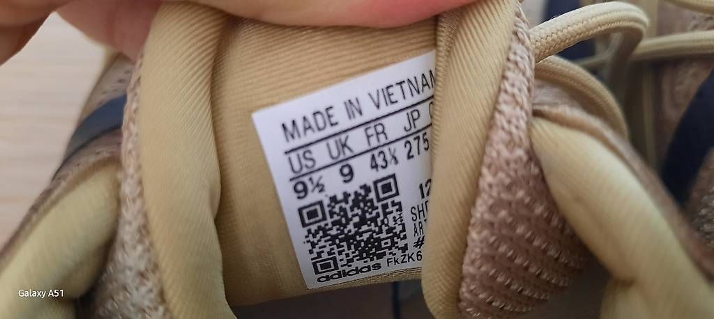 Herrenschuhe: ***ADIDAS*** Schuhe beige 43 1/3 – Gebraucht aus Wädenswil von H2H_Secondhandshop 2