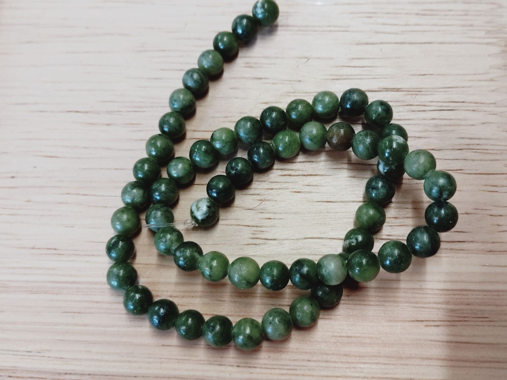 Pietre preziose: Taiwan Jade Perlenstrang 6mm – Nuovo e nell'imballaggio originale da Steinmaur venduto da Cinderella309