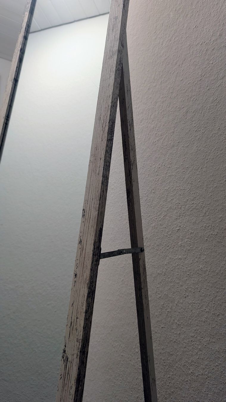 Spiegel: Standspiegel - Holzoptik Rustikal – Gebraucht aus St. Gallen von max_8tvt 4