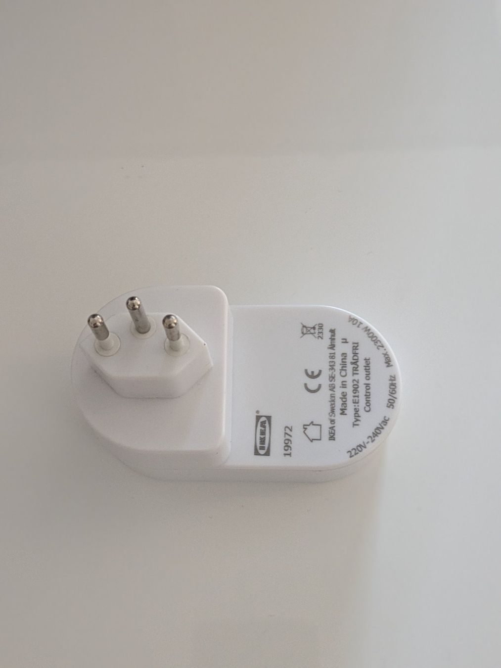 Ikea Fiches d'alim.: Ikea Tradfri Steckdose, funkgesteuert, smart, Zigbee – D'occasion à Liestal par tonic 2