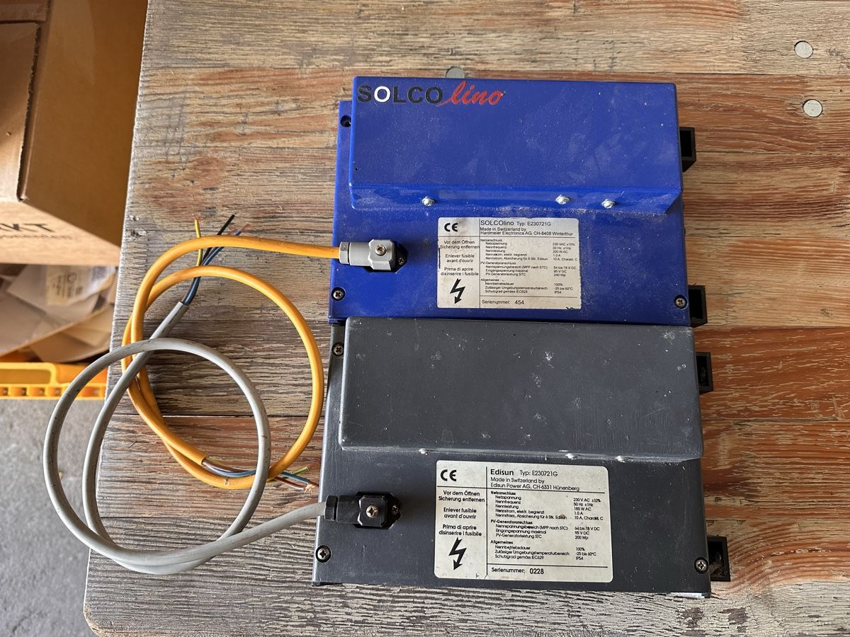 Inverter: 2x Solcolino & Edisun Wechselrichter, Typ E230721G – Usato da Dottikon venduto da chline.rote.traktor