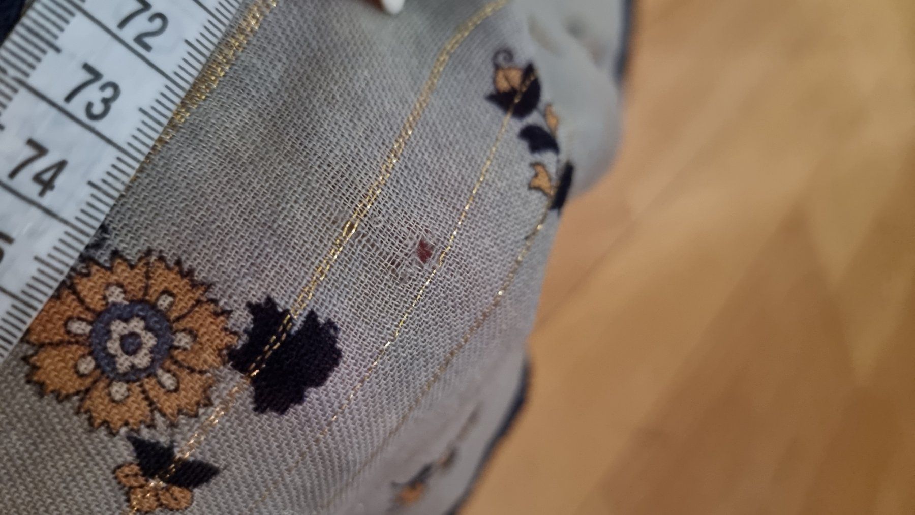 Foulards, Tücher & Schals: Schicker Damenschal, Vintage – Defekt aus Wald ZH von CapLux 8