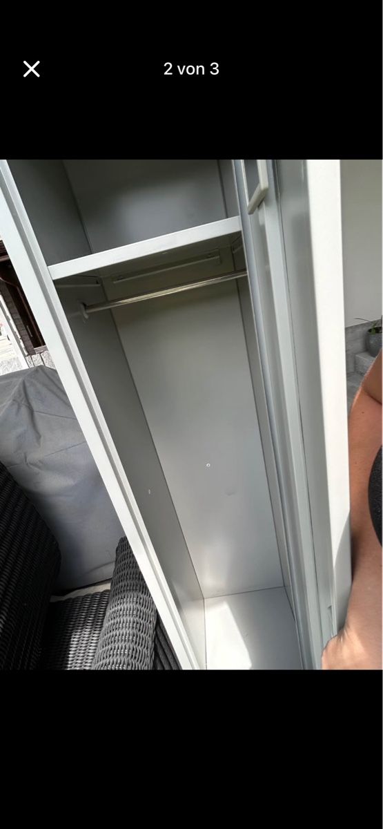 Armadi: Mettalschrank - Garderobenschrank – Usato da Grellingen venduto da schwinger82 1