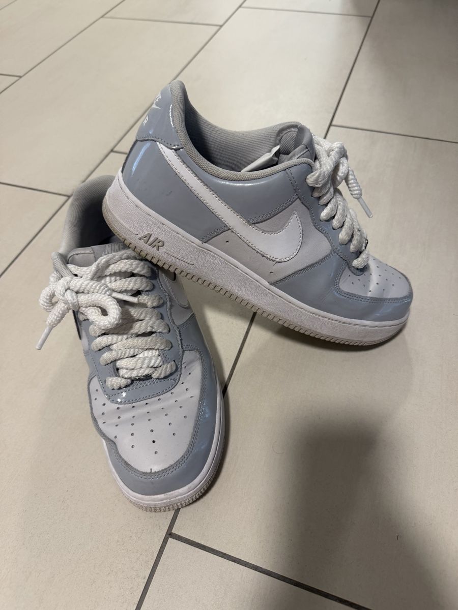 Nike Scarpe da uomo: Nike Air Force 1 (43) – Usato da Winterthur venduto da Aye01