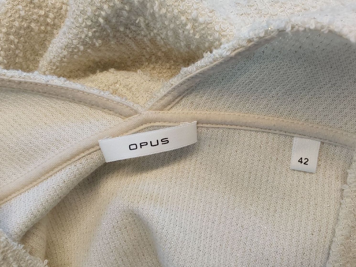 Opus Maglioni & Felpe: Oberteil écru opus 42 – Nuovo (secondo la descrizione) da Köniz venduto da scopello12 4