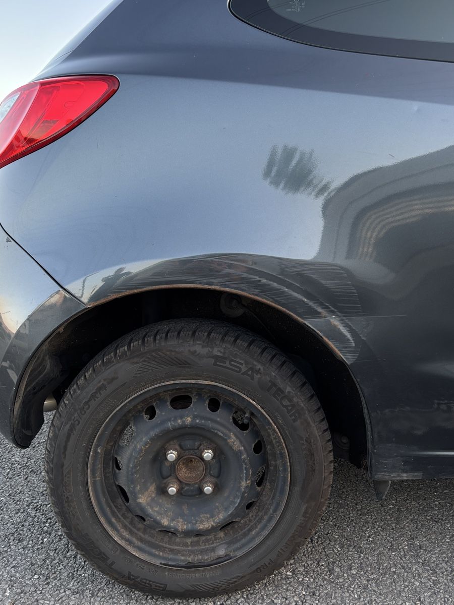 Mazda Automobili: Mazda 2 1.3 HP 16V – Usato da Knonau venduto da nin_8w6x 7