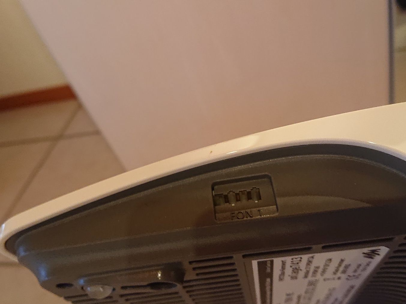 Fritz Modem & Router: Fritz!Box 7590 ME - Top Zustand! – Usato da Grenchen venduto da Zombiepolizist 3