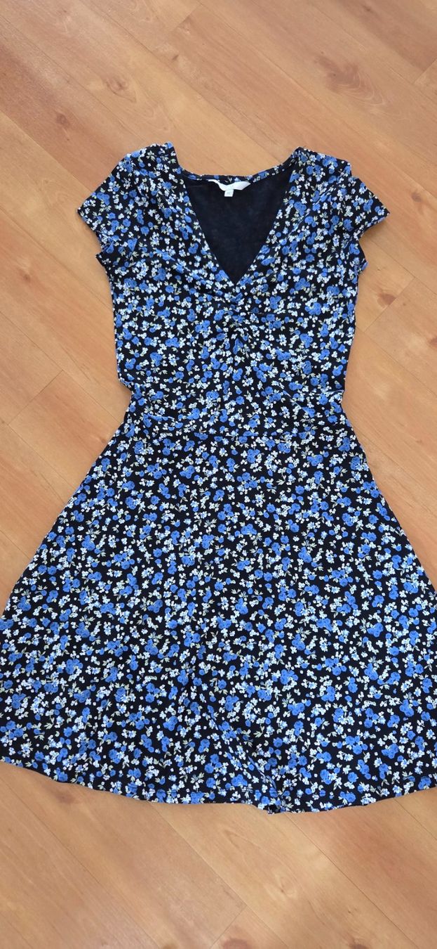 Lotti & Set di vestiti: Sommerkleiderset Gr.XS – Usato da Amlikon-Bissegg venduto da Re13 2