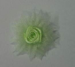 Tessuti: FLEUR organza + rose satin 2.5 cm VERT – Nuovo e nell'imballaggio originale da St-Imier venduto da goodber