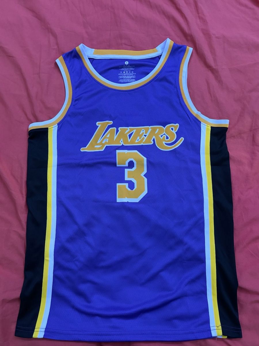 Lakers Canottiere & Pantaloni: Maillot de basketball Lakers – Nuovo (secondo la descrizione) da Cormondrèche venduto da Mr.Douny