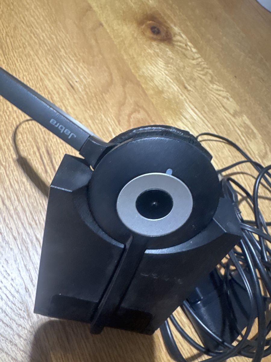 Jabra Kopfhörer: Casque Jabra professionnel avec base et câbles – Gebraucht aus Morges von Alexys23 3