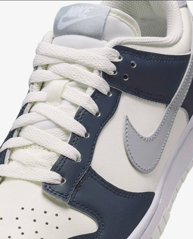 Nike Scarpe da uomo: Nike Dunk Low White/Armoury Navy/Wolf Grey - 44 – Nuovo (secondo la descrizione) da Winkel venduto da Studi66 4