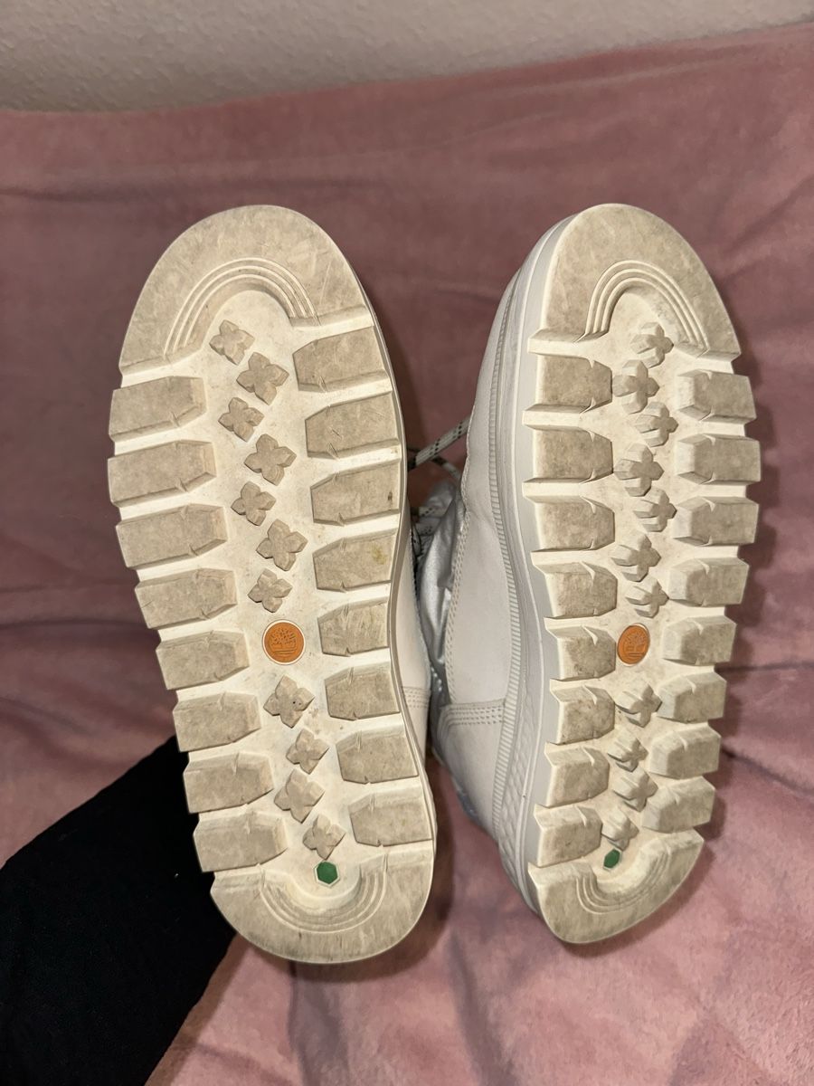 Timberland Scarpe da donna: Timberland Puffer Winter Boots. Size 37. Great Condition! – Usato da Dübendorf venduto da Roslabones 4