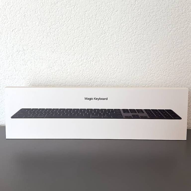 Tastaturen: Apple Magic Keyboard mit Ziffernblock  Space Grau – Gebraucht aus Utzenstorf von Nico.22 2
