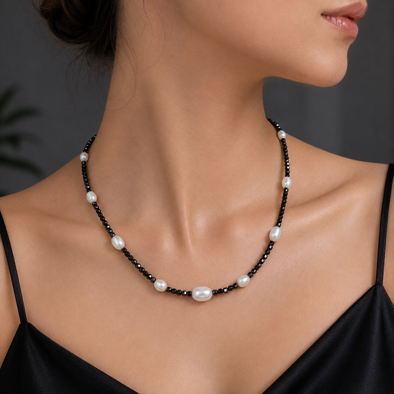 Colliers: Spinell & Perlen Kette Halskette Collier Halsschmuck NEU – Neuf (Voir description) à Rotkreuz par beltraum