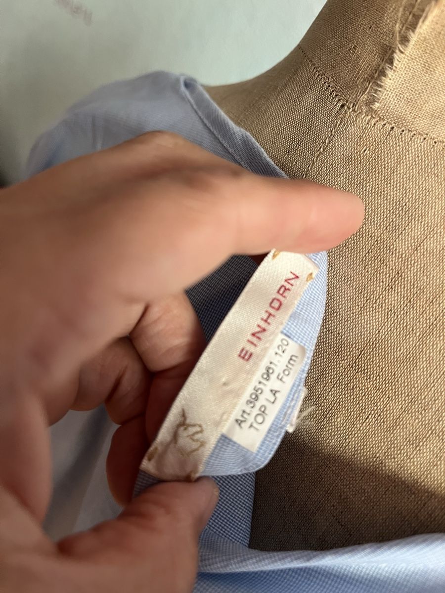 Camicette: Chemisier Einhorn bleu clair taille 40 occasion – Nuovo (secondo la descrizione) da Genève venduto da ct_fqr8 2