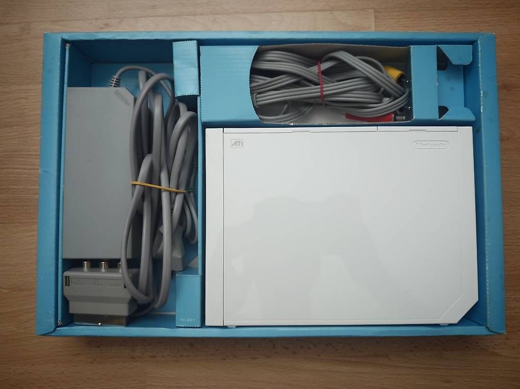 Nintendo Console: Nintendo Wii Konsole OVP – Usato da Leuzigen venduto da Darcry 3