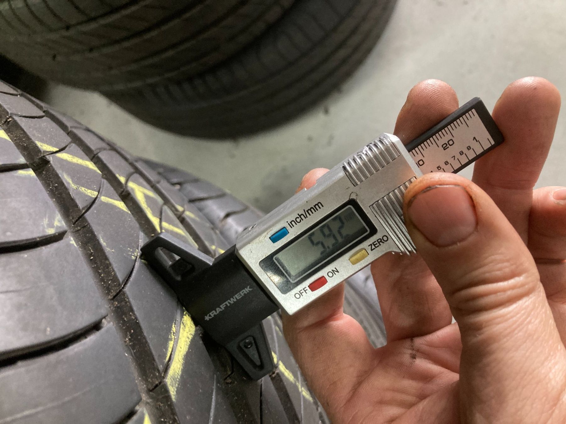 Michelin Pneus & Kompletträder: 225/45R17 Sommerpneu Michelin – Gebraucht aus Cham von WB2223 6
