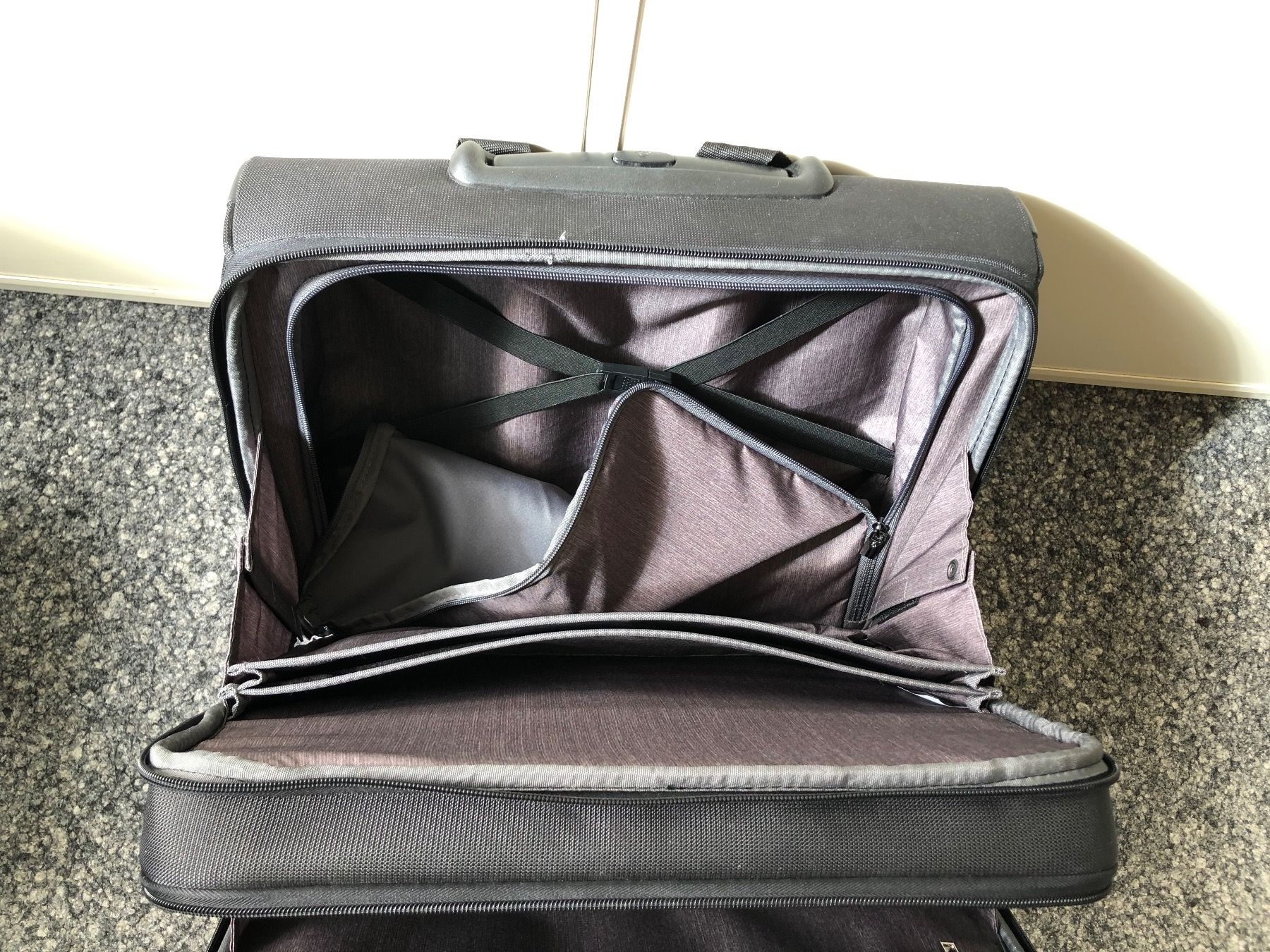 Altro in Aeronautica: Samsonite Business Trolley XBR 15.6" neuwertig – Usato da Lyss venduto da Nlulu 5
