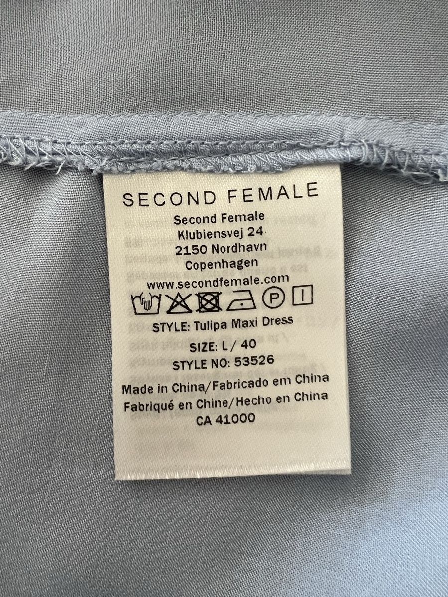 Vestiti: Maxikleid SECOND FEMALE Tulipa blau Grösse L  – Usato da Luzern venduto da suhamadlun 8