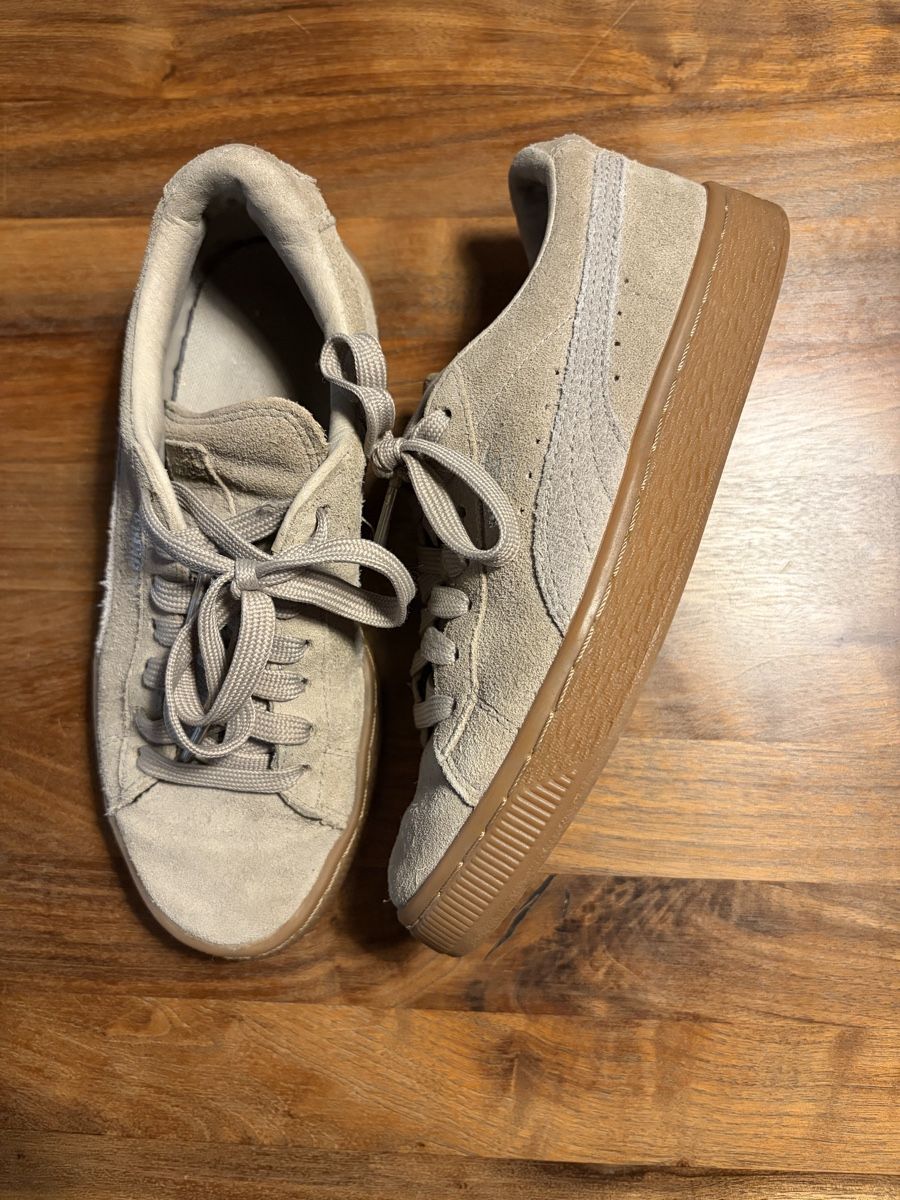 Puma Scarpe da uomo: Scarpe Puma Suede beige  – Usato da Muzzano venduto da lod_vw2v 2