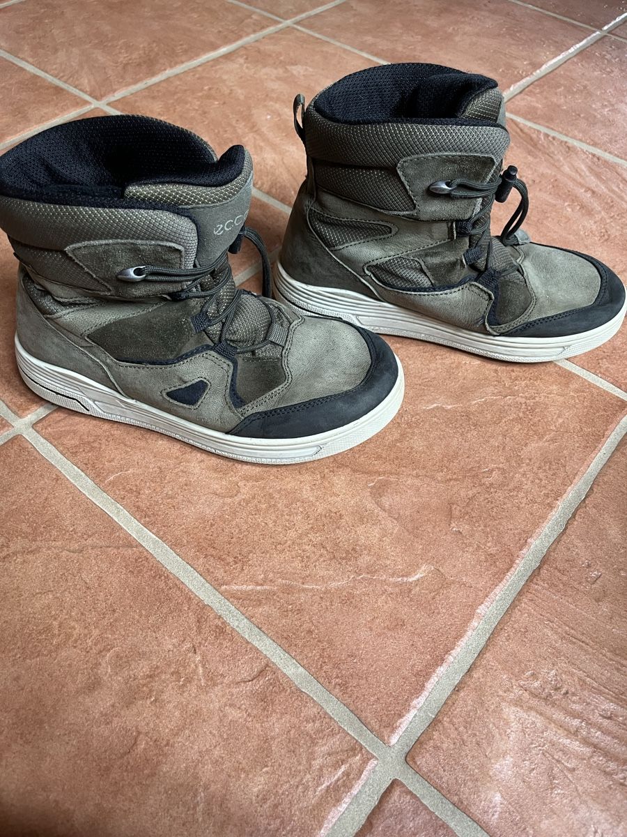 Ecco Scarpe per ragazzi: Ecco Winterschuhe Grösse 38 – Usato da Dittingen venduto da Reh77 1
