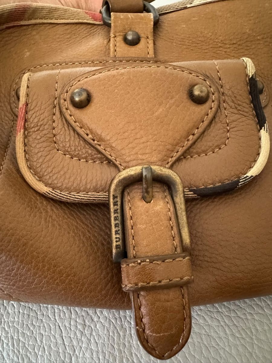 Burberry Borse da donna: Burberry Leder Handtasche Check Canvas braun – Usato da Zollikon venduto da snowflake10- 3
