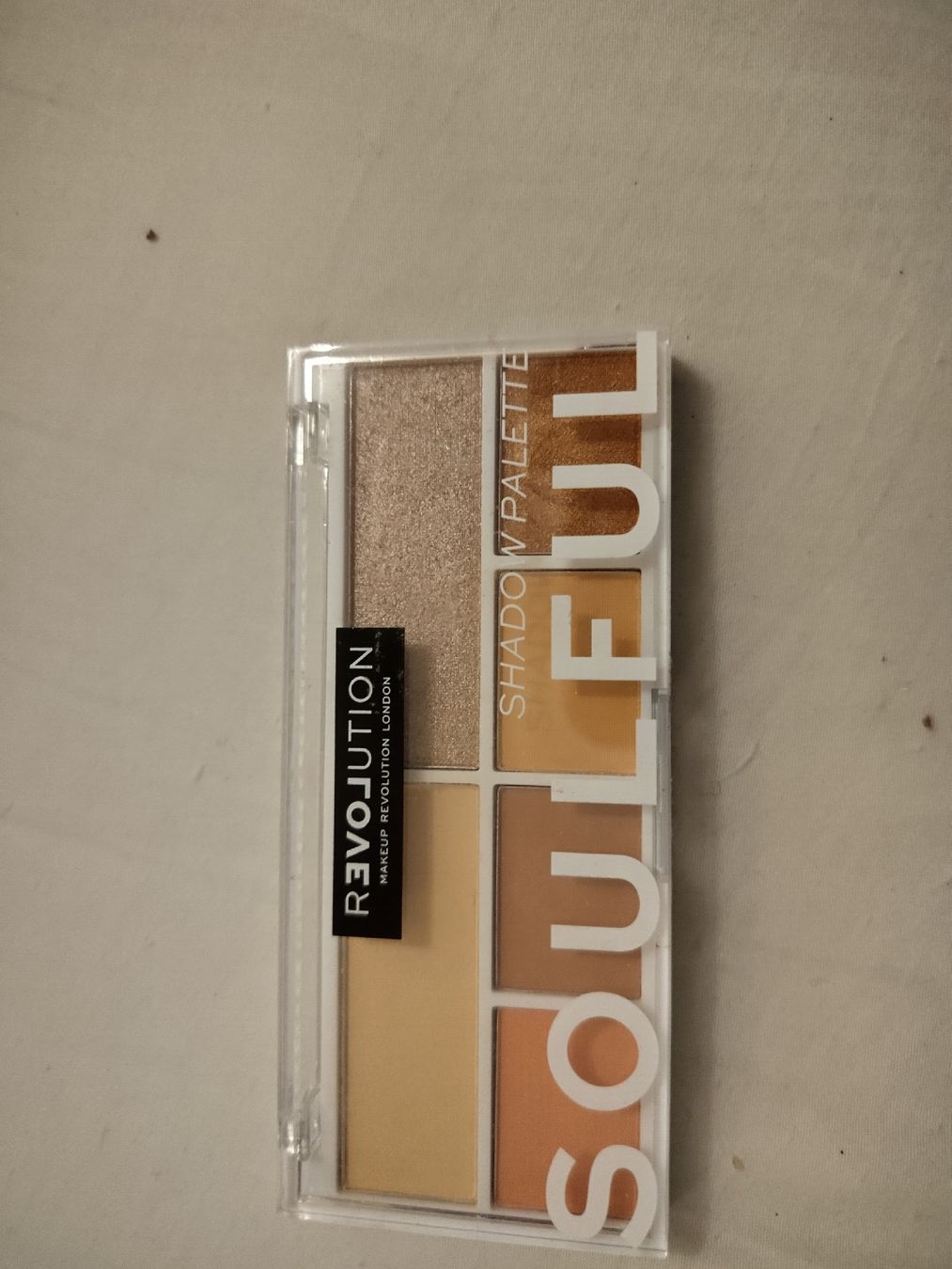 Make-up: schöne box mit Make-up sachen – Neu (gemäss Beschreibung) aus Kloten von Kloten76 4
