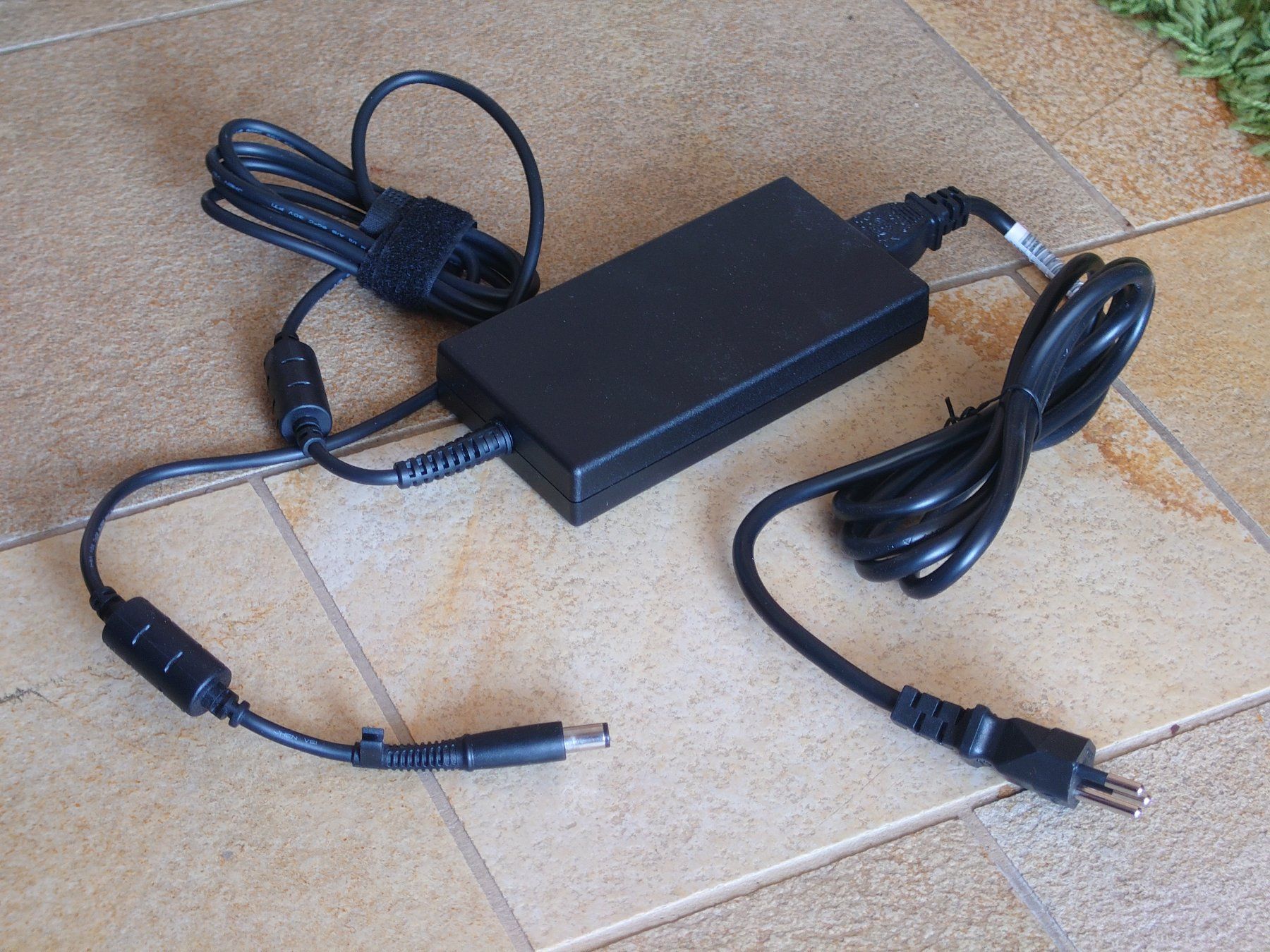 Hewlett Packard Dockingstation: HP Thunderbolt Dock G4 USB-C – Gebraucht aus Ebikon von Xano35 5