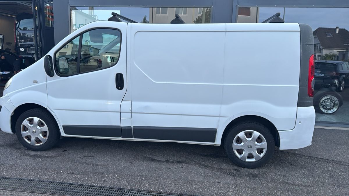 Renault Nutzfahrzeuge: Van Rent  – Gebraucht aus Zürich von ino_b5qx