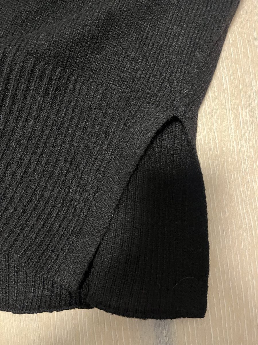 Pullover & Sweatshirts: Strickpullover mit seitlichen Schlitzen schwarz S neu – Neu (gemäss Beschreibung) aus Birrwil von vanyboo 1