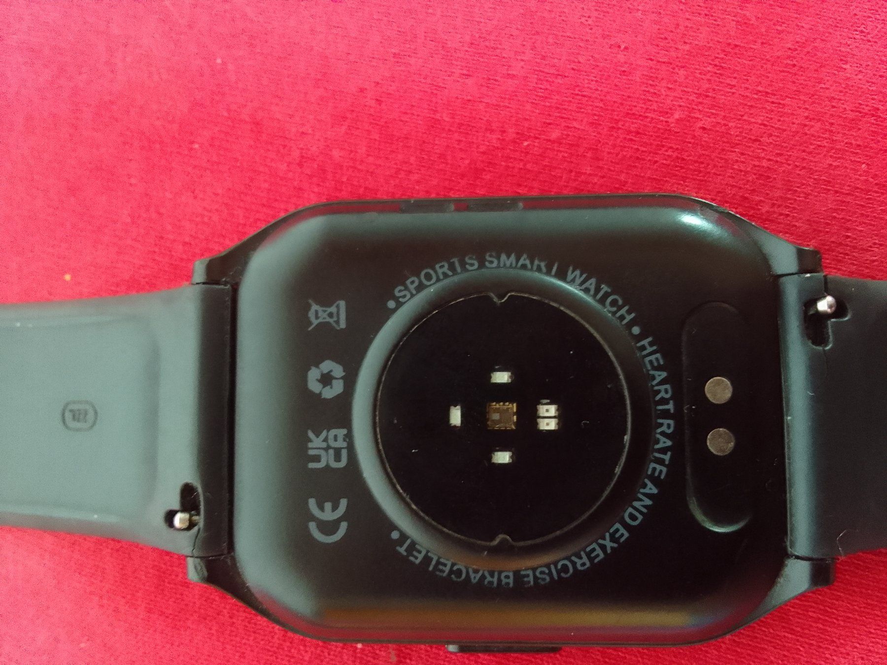 Smartwatch: Digitale Smartwatch – Défectueux à Knonau par nae_zp7g 1