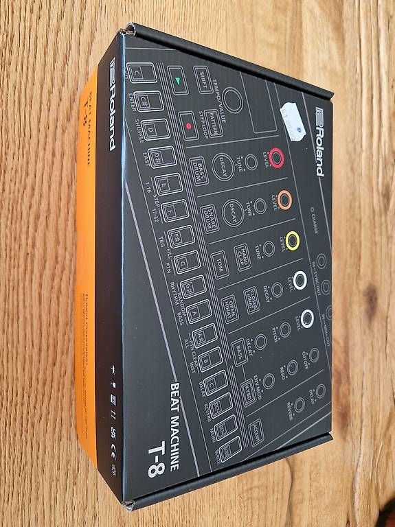Musikinstrumente: Roland T-8 – Gebraucht aus Chêne-Bourg von tyraelx 2