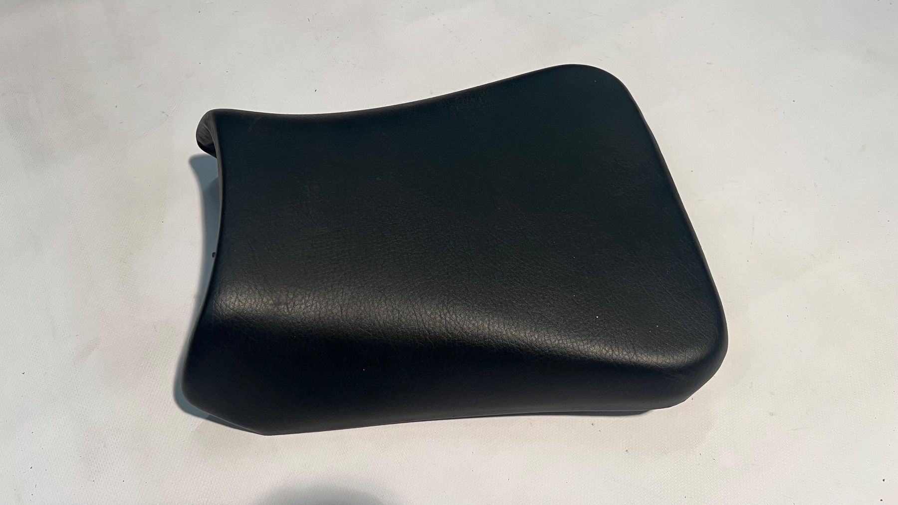 Yamaha Tutti i ricambio per moto: Yamaha YZF 750 Sattel – Usato da Madiswil venduto da mototeile 2