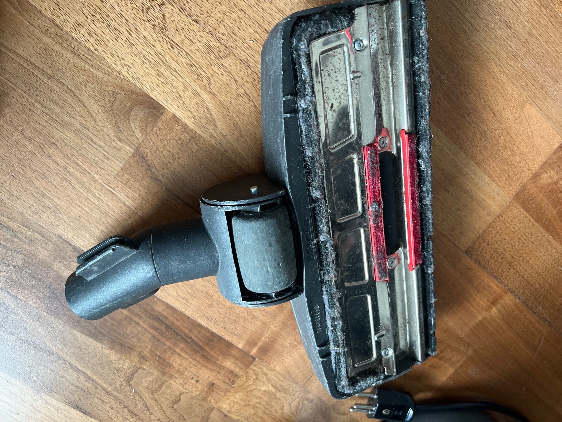 Miele Aspirapolveri & Accessori: Miele Staubsauger Bürste Bodendüse – Usato da Jona venduto da Sariksa 1