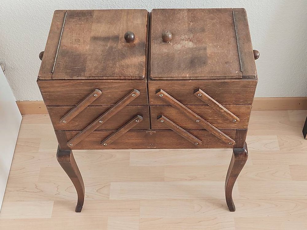 Vintage Nähkasten Aus Holz - Mit Nadelkissen Für Nähzubehör & Bastelbedarf